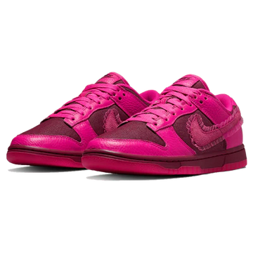 NIKE WMNS DUNK LOW 'VALENTINE'S DAY'