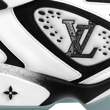 LV Trainer 2 Trainers